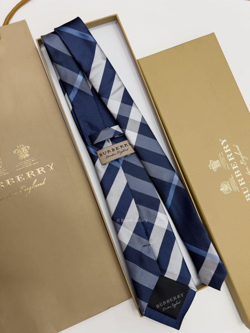 Burberry Navy CHECK SILK TIE