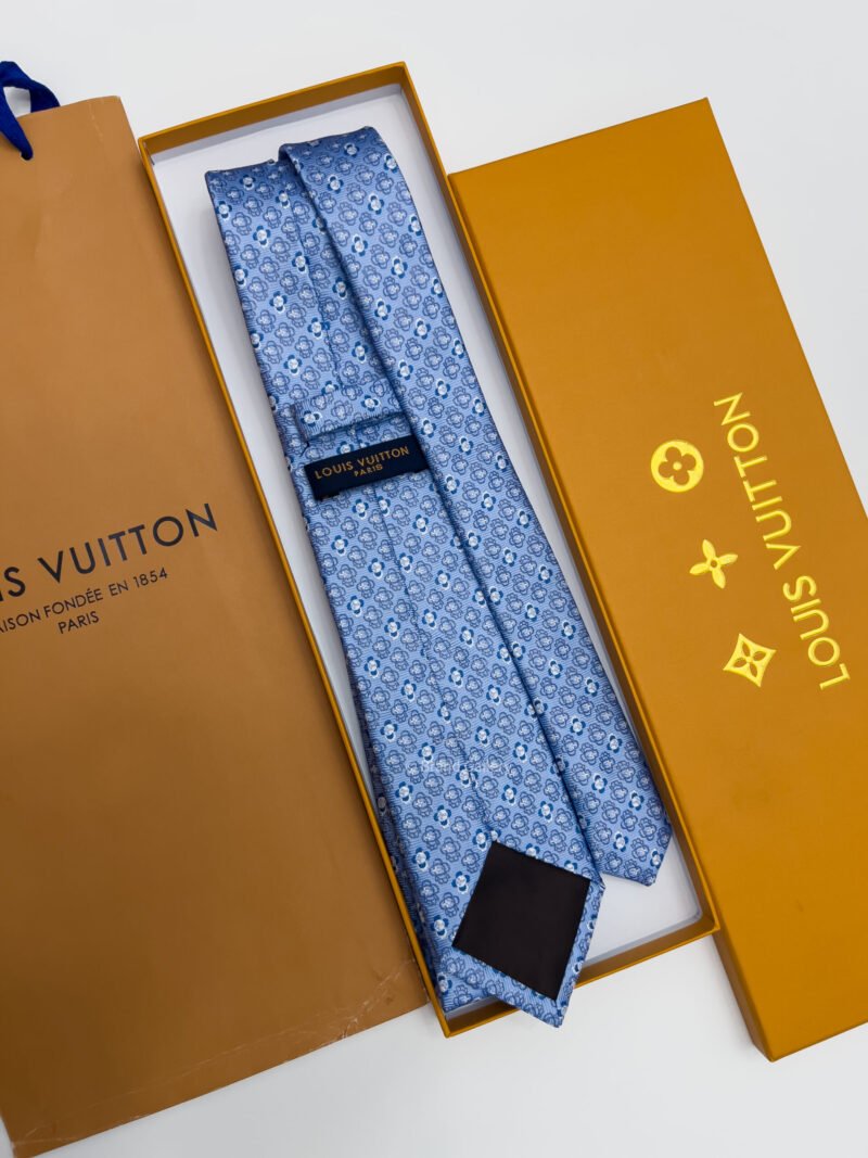 Louis Vuitton Sky Blue VINTAGE BEAR SILK TIE