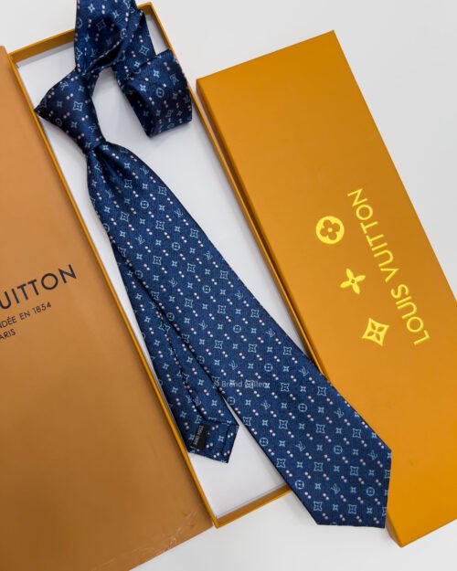 Louis Vutton MONOGRAM DOUBLE DOTS SILK TIE