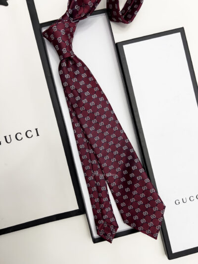 Gucci Bordeaux GG PATTERN CHECK SILK TIE