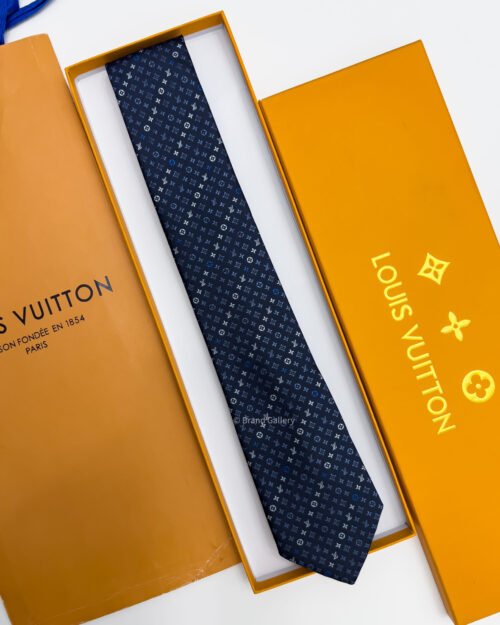 Louis Vuitton Navy DIAGONAL LV PATTERN SILK TIE