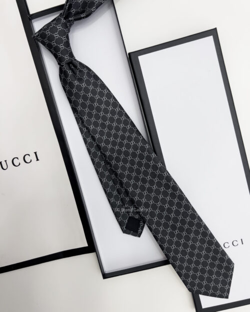 Gucci Grey GG VINTAGE SILK TIE