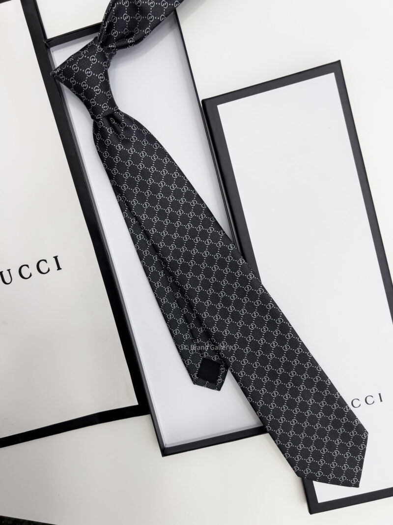 Gucci Grey GG VINTAGE SILK TIE