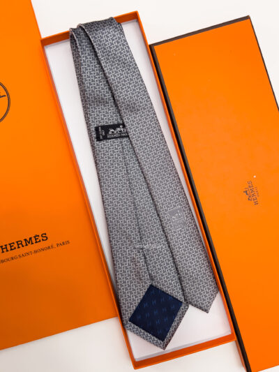 Hermes Grey H STAIRS PATTERN SILK TIE