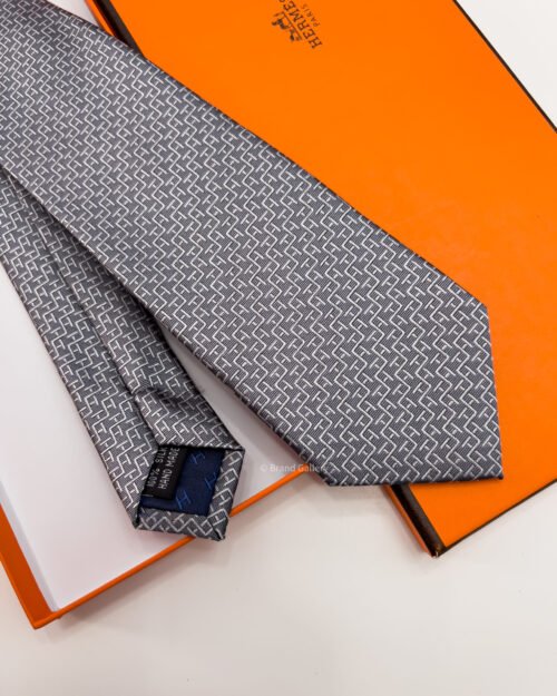 Hermes Grey H STAIRS PATTERN SILK TIE