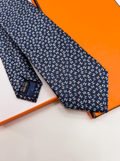 Hermes Navy H PATTERN SILK TIE