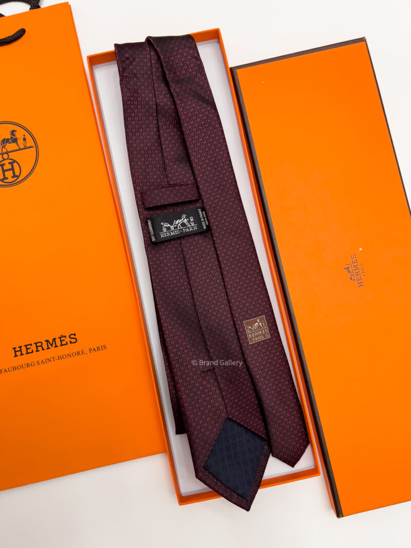 Hermes Bordeaux CROSS H PATTERN SILK TIE