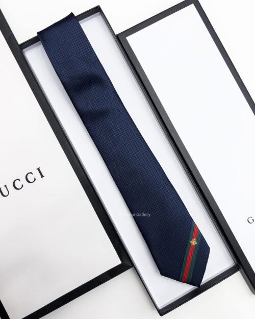 Gucci Navy FRAMED BEE WEB STRIPE SILK TIE