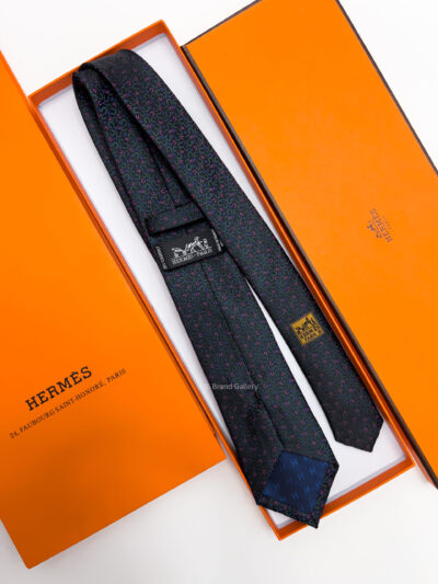 Hermes Black HORSESHOE SILK TIE