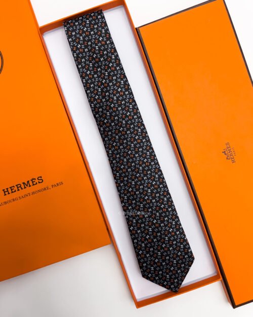Hermes Black H PATTERN SILK TIE