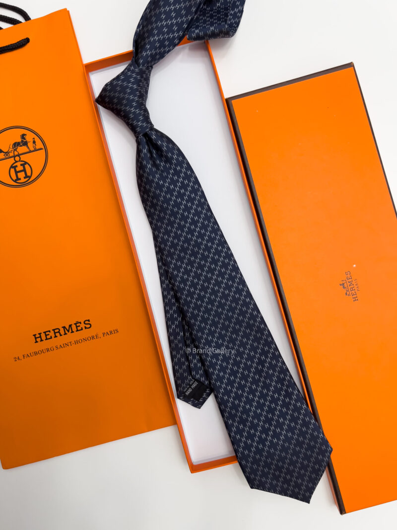 Hermes Navy DIAMOND H PATTERN SILK TIE