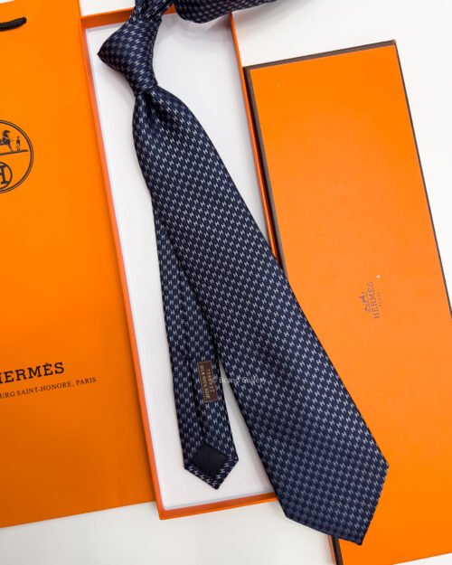 Hermes Hermes Navy CROSS H PATTERN SILK TIE
