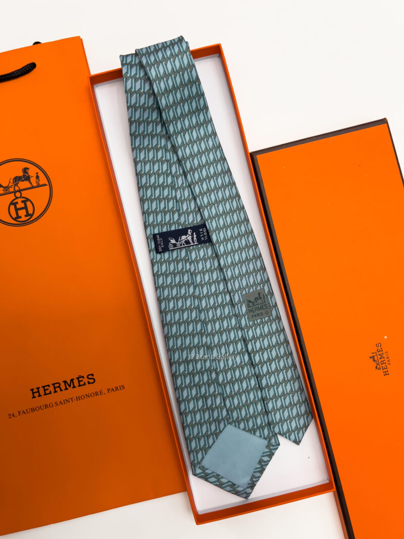 Hermes Powder Blue H ROW PATTERN SILK TIE