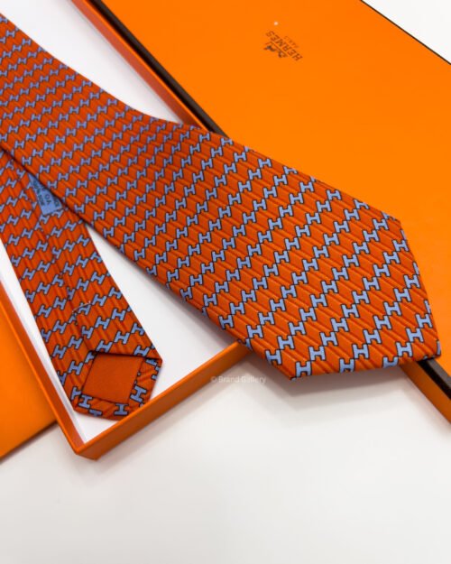 Hermes Orange H ROW PATTERN SILK TIE