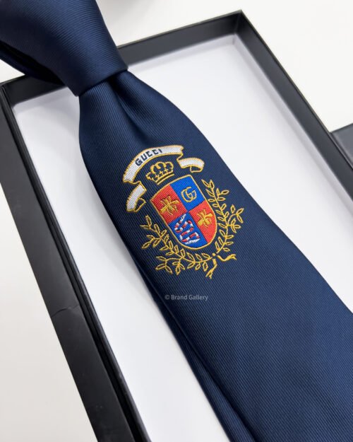 Gucci Navy ROYAL CREST SILK TIE