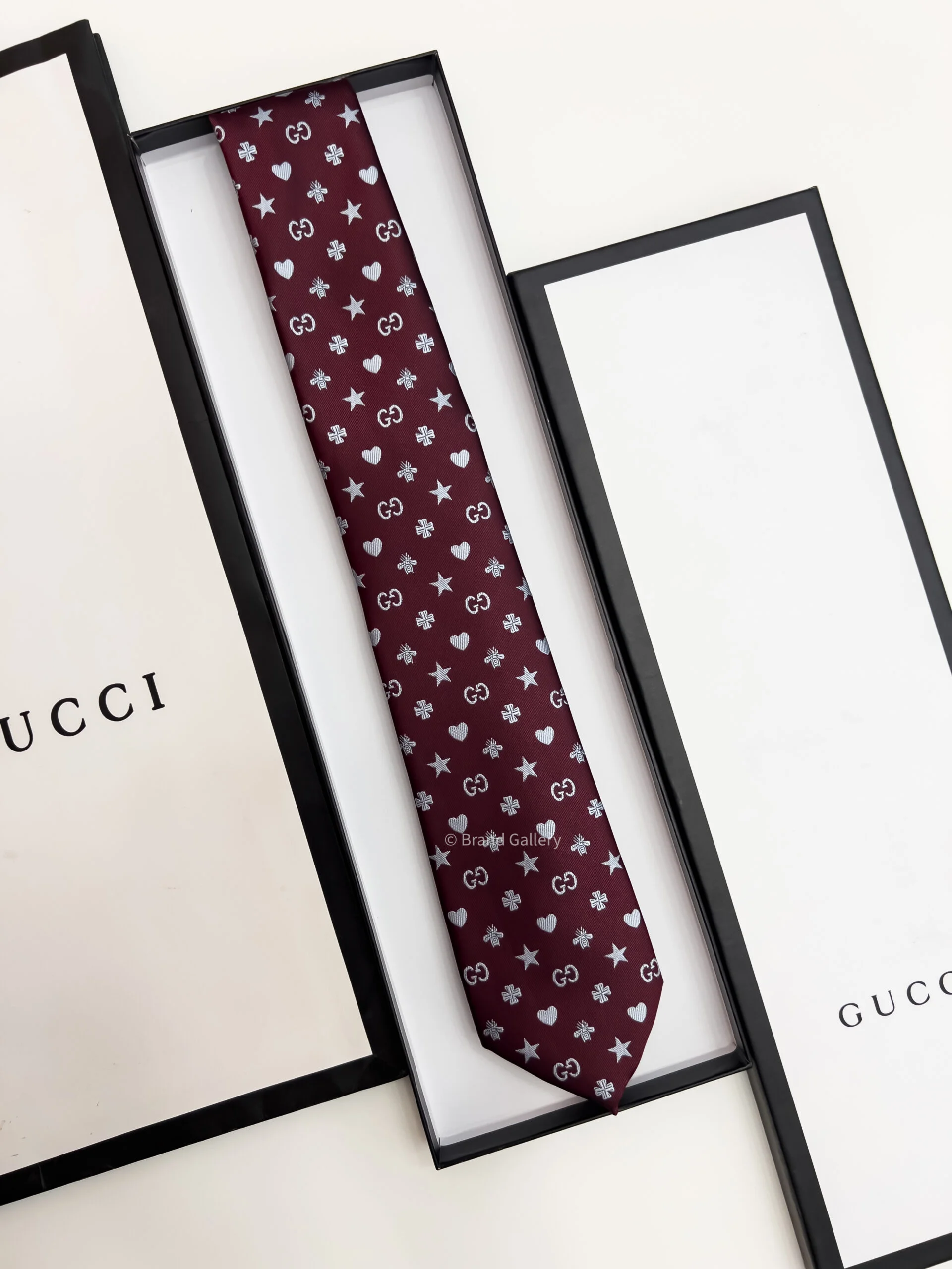 Gucci Maroon GG STARS HEARTS PATTERN SILK TIE