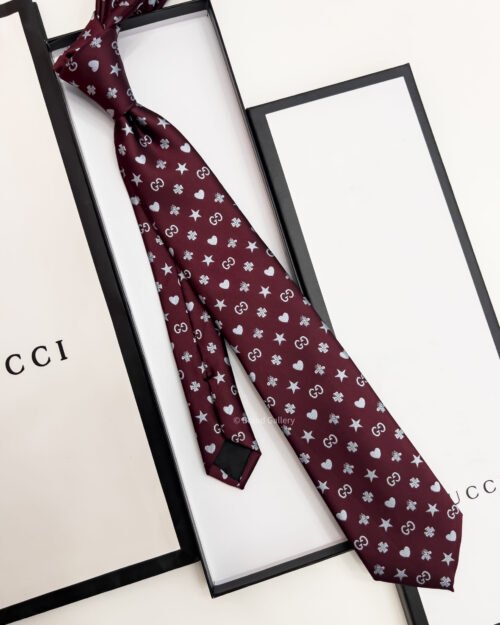 Gucci Maroon GG STARS HEARTS PATTERN SILK TIE