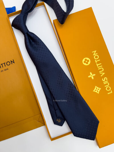 Louis Vuitton Navy BEYOND MONOGRAM SILK TIE