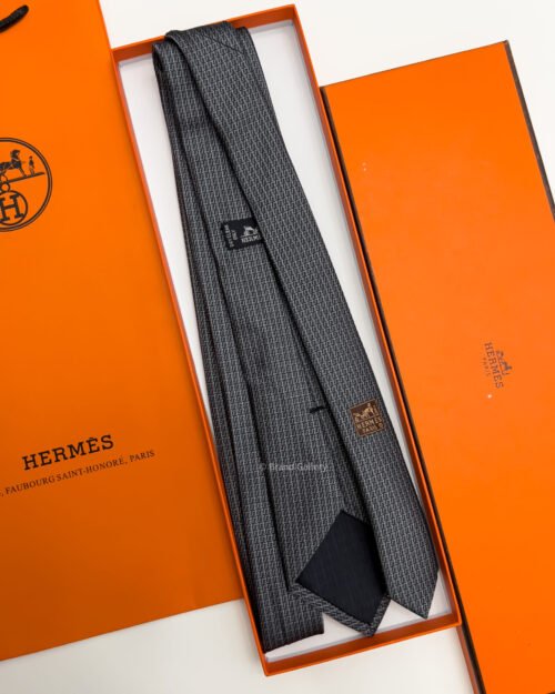 Hermes Grey SCALATOR SILK TIE