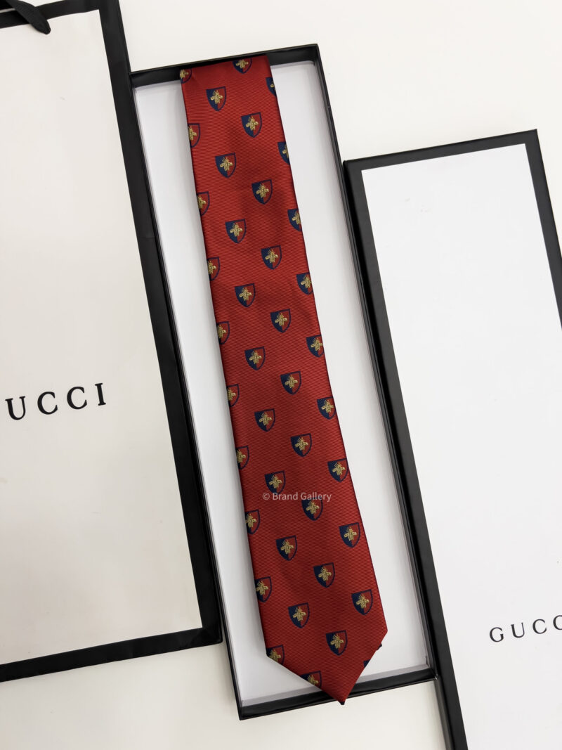 Gucci Red CREST BEE PATTERN SILK TIE