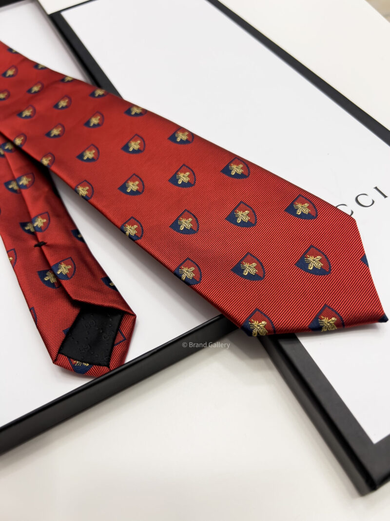 Gucci Red CREST BEE PATTERN SILK TIE