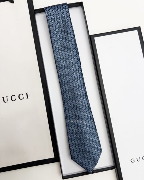 Gucci Navy and Sky Blue GG LINKS SILK TIE