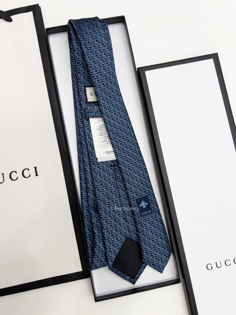 Gucci Navy with Sky Blue GG CIRCLES SILK TIE