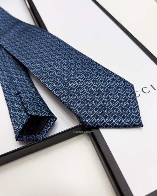 Gucci Navy with Sky Blue GG CIRCLES SILK TIE