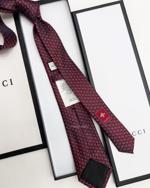 Gucci Red and Gold GG LINKS SILK TIE