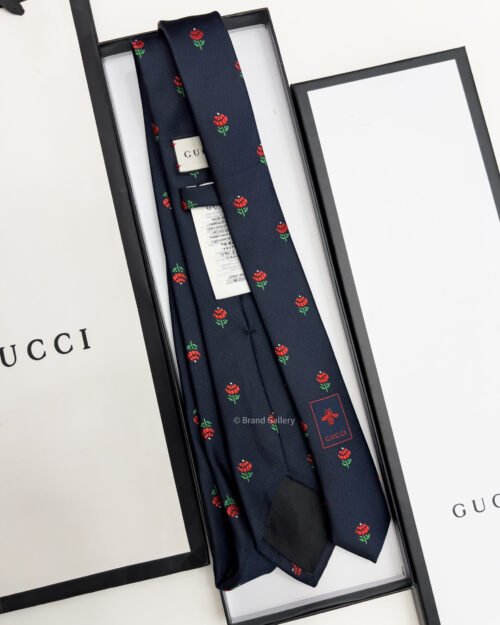 Gucci Navy RED ROSE FLOWER PATTERN SILK TIE