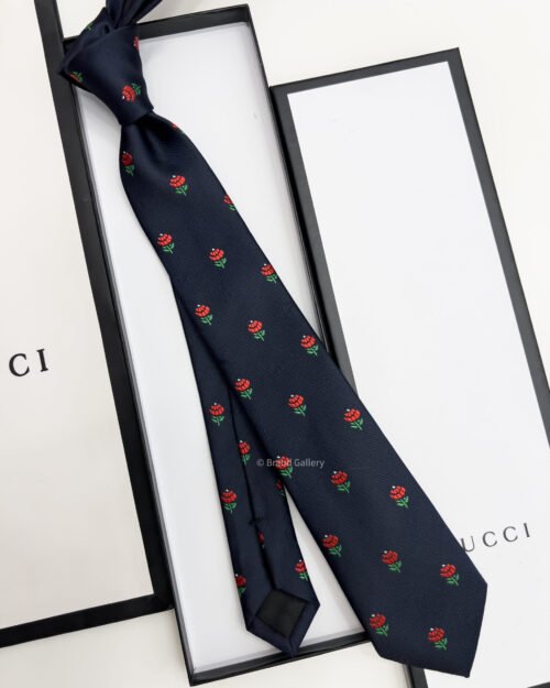 Gucci Navy RED ROSE FLOWER PATTERN SILK TIE