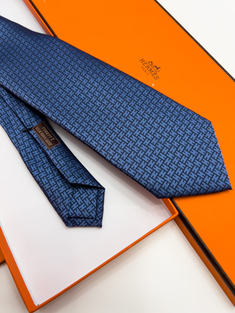 Hermes Denim Blue FACONNEE H SILK TIE