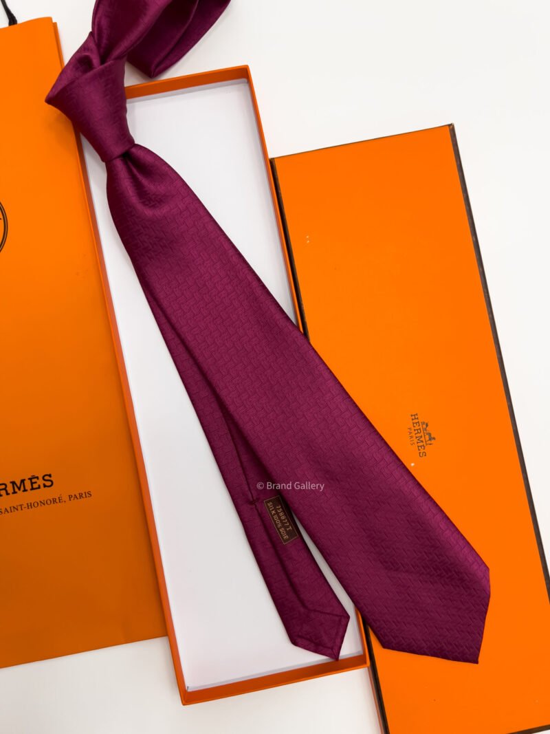 Hermes Maroon FACONNEE H SILK TIE
