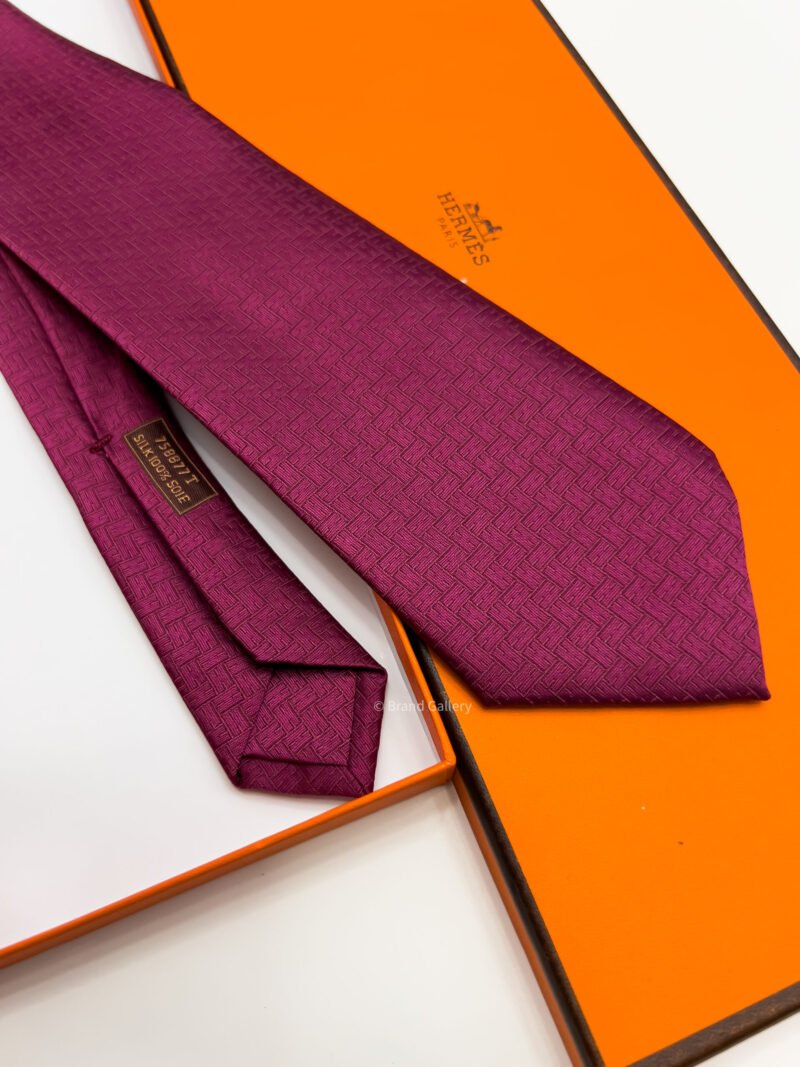 Hermes Maroon FACONNEE H SILK TIE