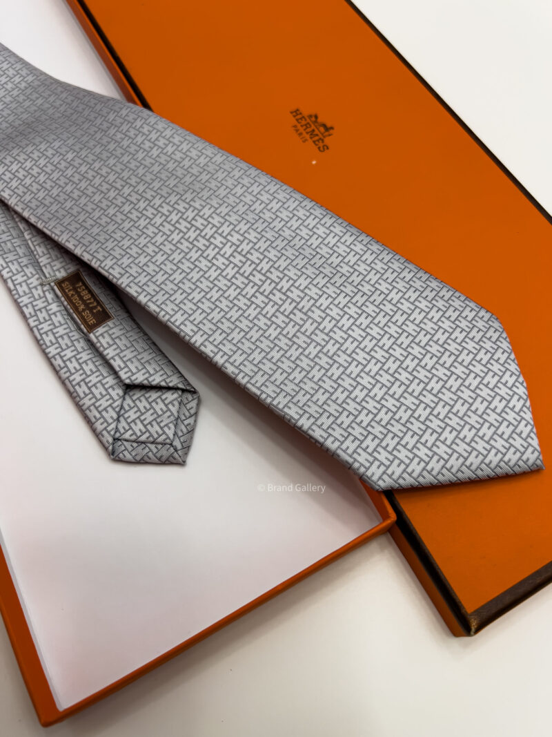 Hermes Gray FACONNEE H SILK TIE