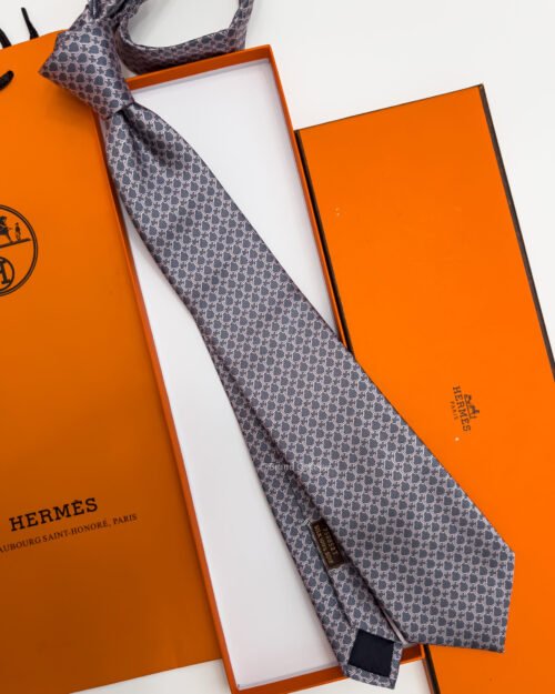 Hermes Grey Pink Le Pied A L'Etrier SILK TIE