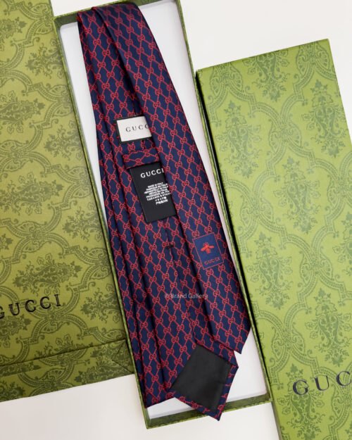 Gucci Navy Red GG GEOMETRIC MONOGRAM SILK TIE