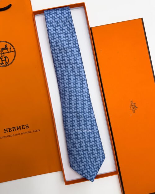 Hermes Light Blue FACONNEE FRAMED H SILK TIE