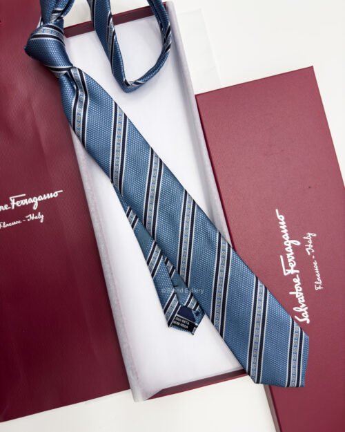 Ferragamo Cerulean blue LINED GANCINI SILK TIE