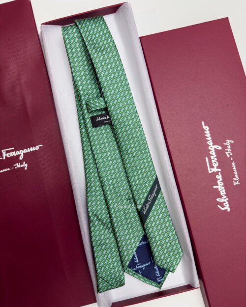 Ferragamo Green ITALIC GANCINI PATTERN SILK TIE