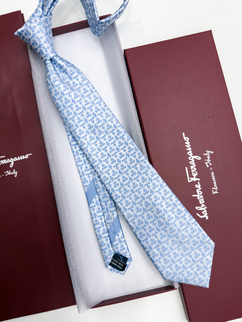 Ferragamo Baby Blue ENTANGLED GANCINI SILK TIE