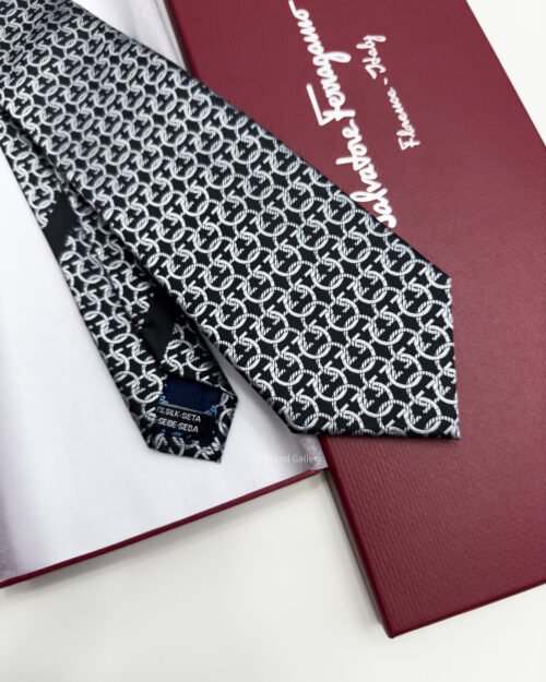 Ferragamo Black White ENTANGLED GANCINI SILK TIE