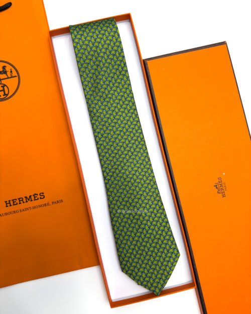 Hermes Interlocking HORSESHOE PATTERN SOFT SILK TIE