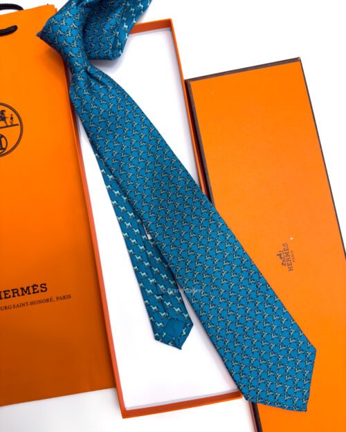 Hermes Ocean ORIGAMI HORSE PATTERN SOFT SILK TIE