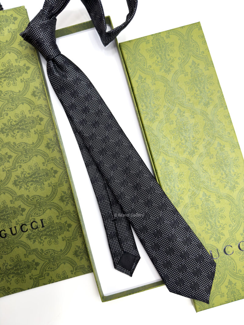 Gucci Black INTERLOCKING GG SILK TIE