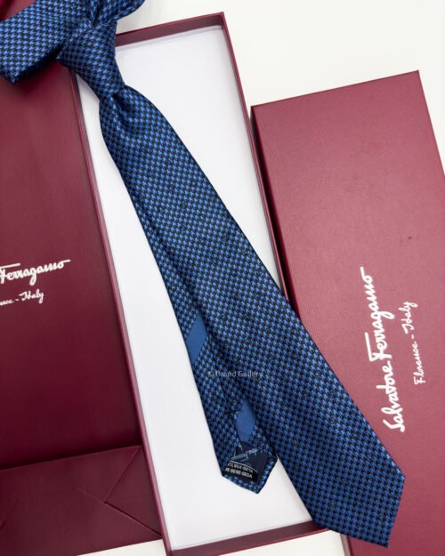 Ferragamo Salvatore Dark Blue SHADOW GANCINI PATTERN SILK TIE
