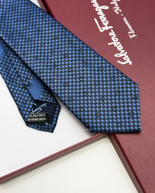 Ferragamo Salvatore Dark Blue SHADOW GANCINI PATTERN SILK TIE