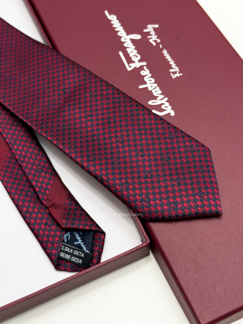 Ferragamo Salvatore Dark Red SHADOW GANCINI PATTERN SILK TIE