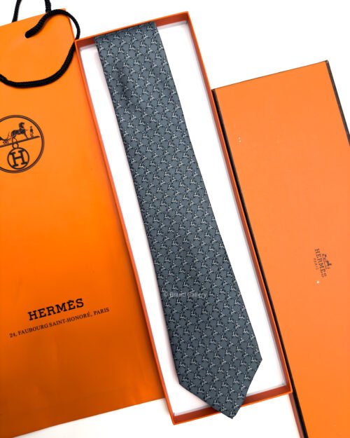 Hermes Grey ORIGAMI HORSE PATTERN SOFT SILK TIE