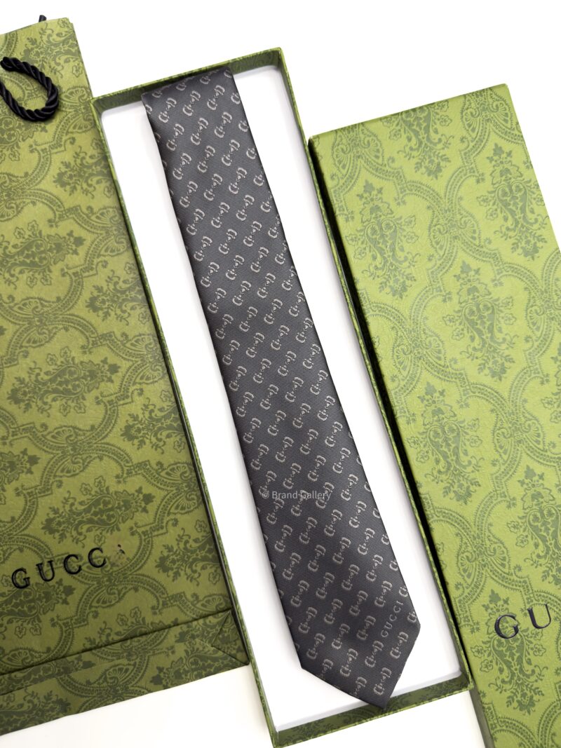 Gucci Anthracite Grey Signature HORSEBIT PATTERN SILK TIE